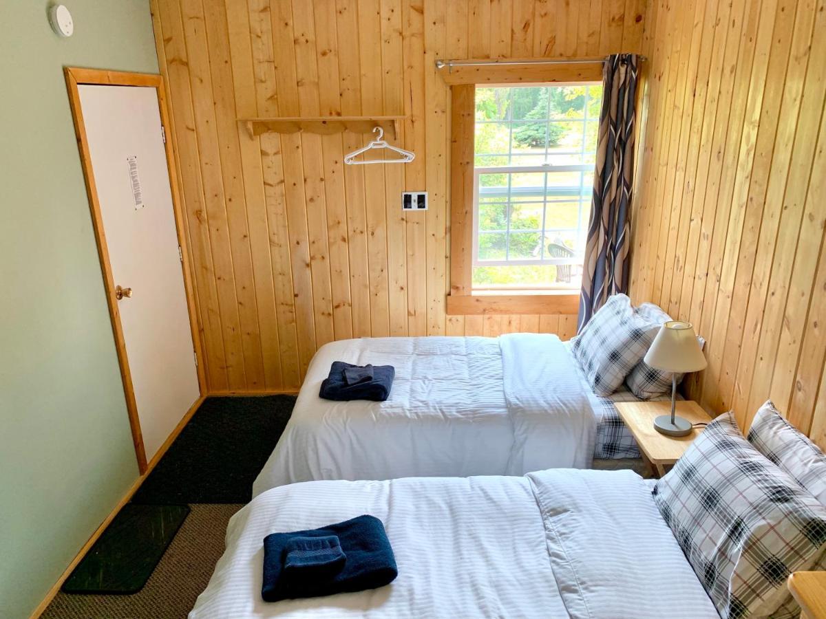 The Messy Owl Inn & Eco Haven Likely Екстериор снимка